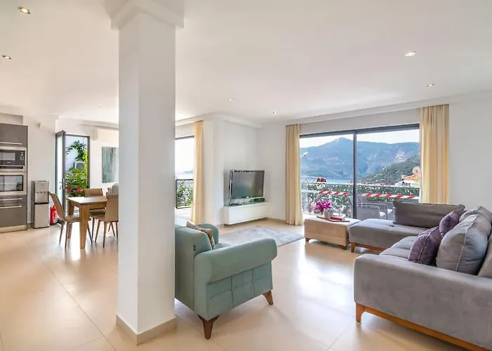 Stunning In With Pool And Sea Vistas