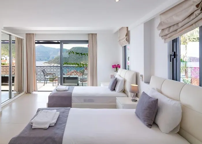 Stunning In With Pool And Sea Vistas