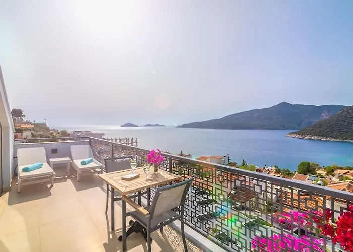 Stunning In With Pool And Sea Vistas فيلة *