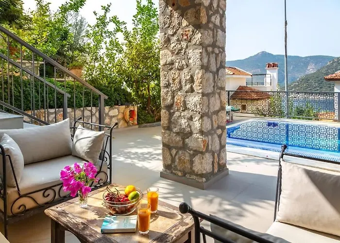Stunning In With Pool And Sea Vistas فيلة كالكان