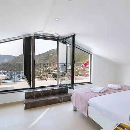 Stunning In With Pool And Sea Vistas 빌라 *