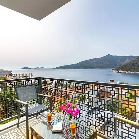 Stunning In With Pool And Sea Vistas Kalkan