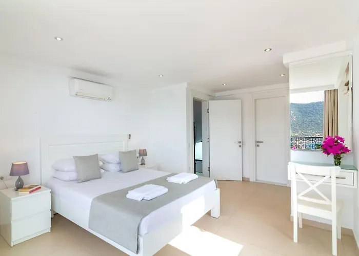 Βίλα Stunning In With Pool And Sea Vistas Καλκάν