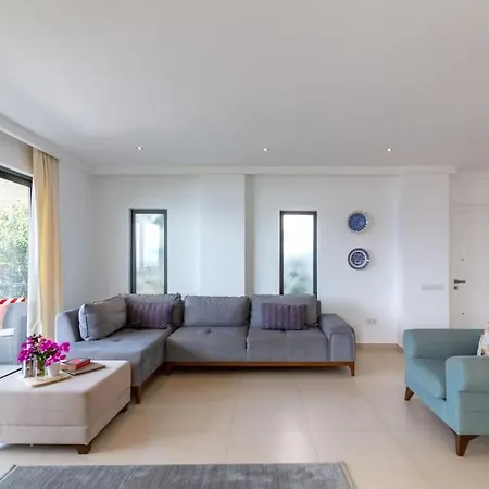 Βίλα Stunning In With Pool And Sea Vistas Καλκάν
